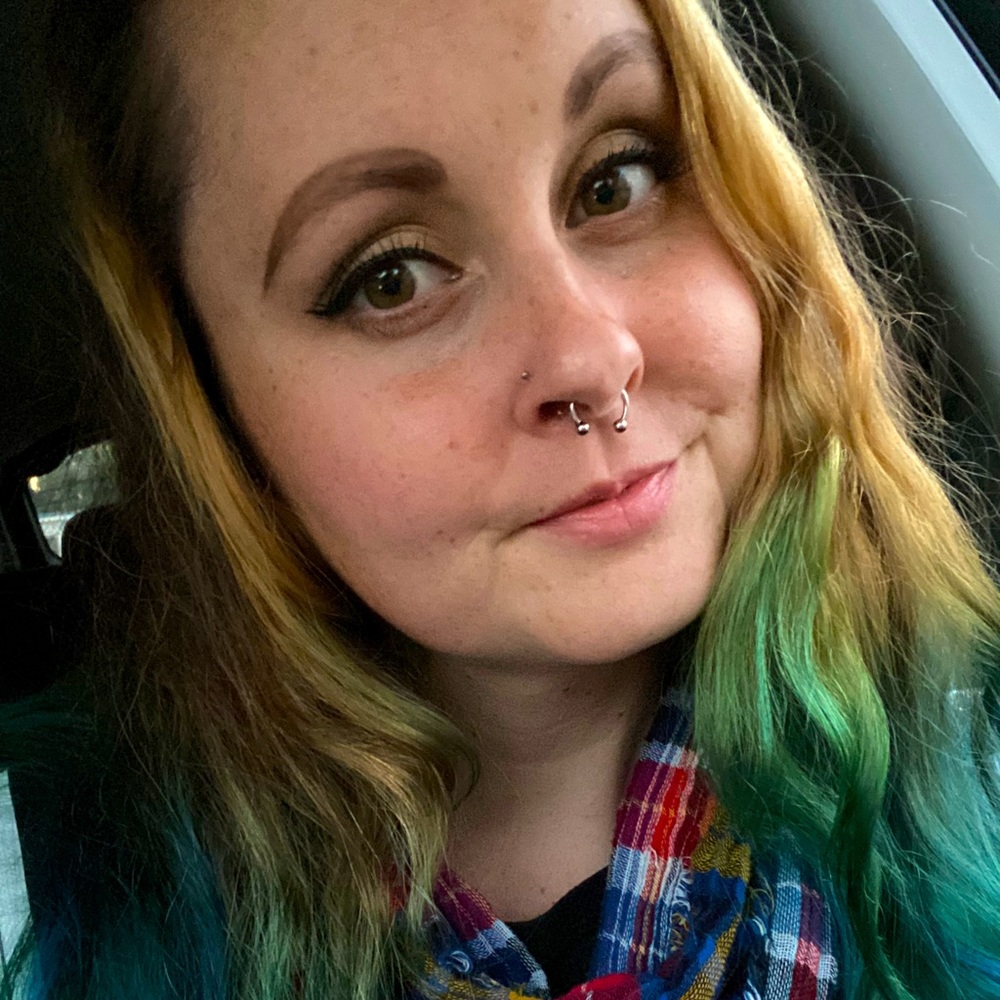 Meet your Posher, Jenn